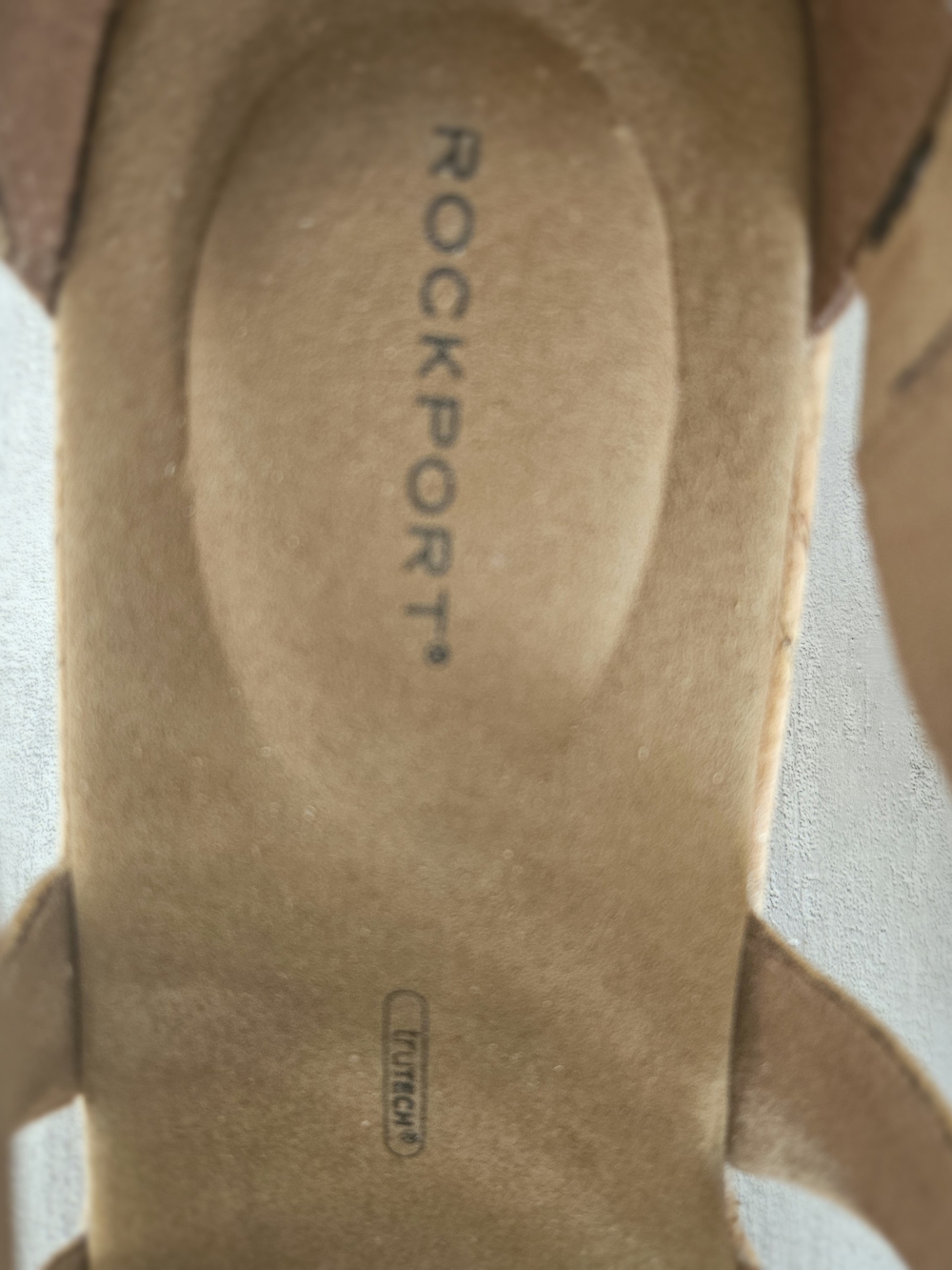 ROCKPORT Women's Cognac Brown Leather Wedge Sandals Size 9 Wide Strappy Back Zip - Picture 9 of 16